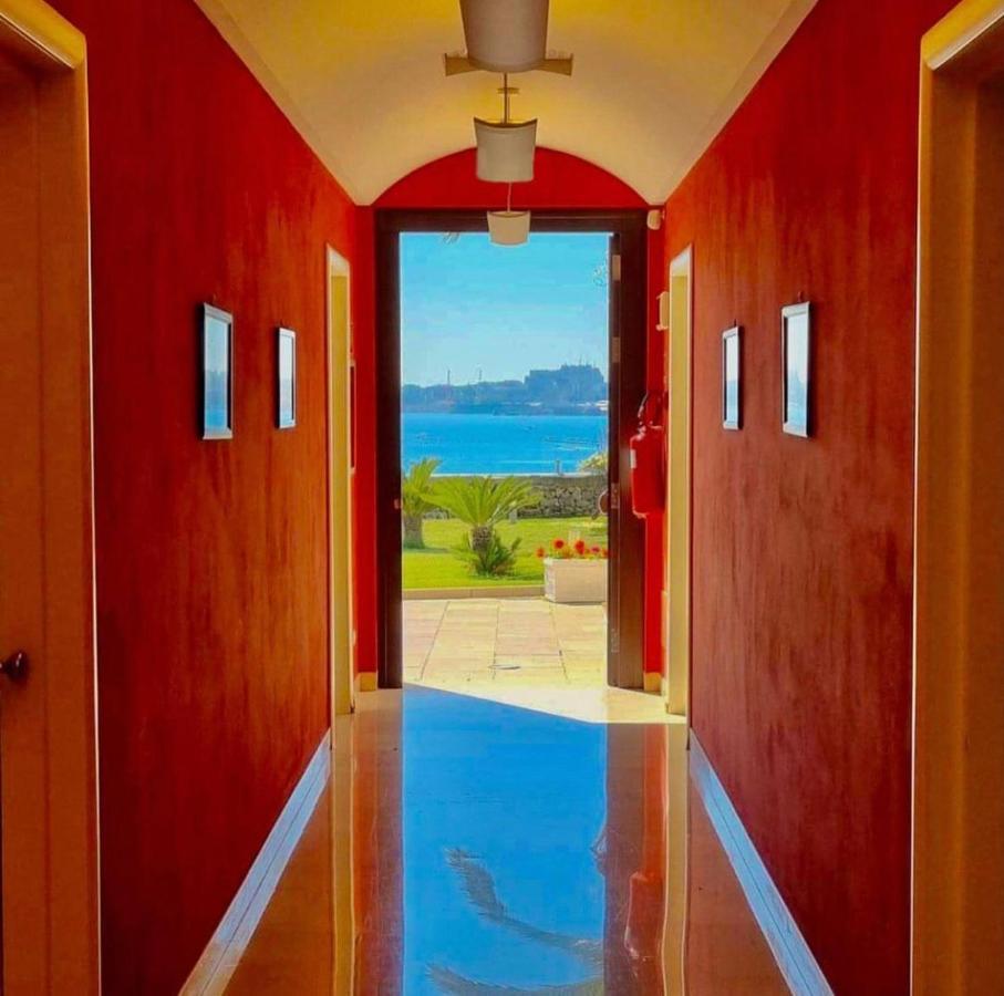 Hotel Saraceno Al Faro Таранто Екстер'єр фото