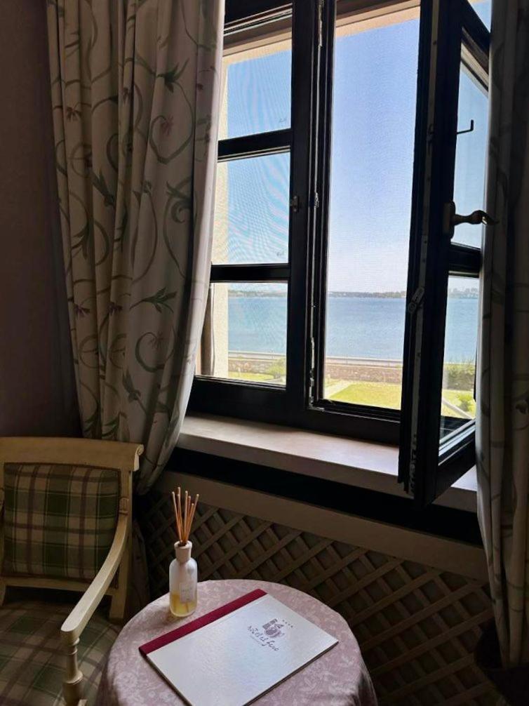 Hotel Saraceno Al Faro Таранто Екстер'єр фото