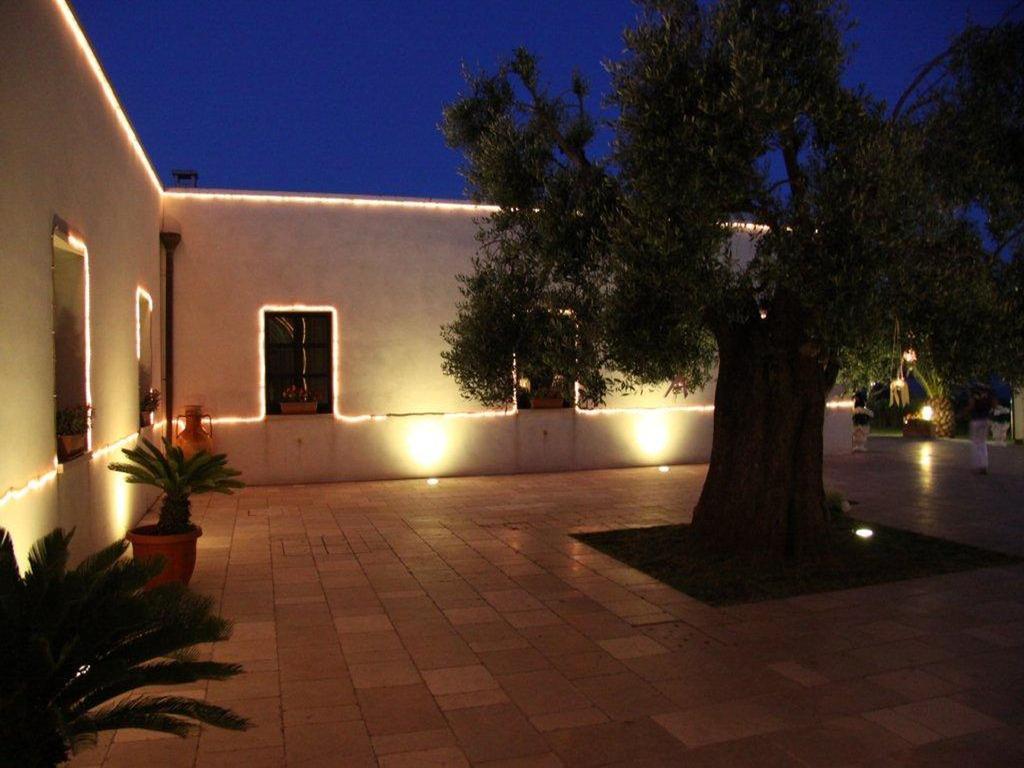 Hotel Saraceno Al Faro Таранто Екстер'єр фото